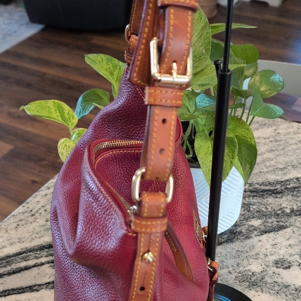Dooney & Bourke Dillen Pebbled Leather Hobo Bag w/Matching Wallet - Picture 13 of 13